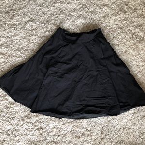 Flared Black Poplin Skirt (W/ POCKETS 🤙🏼)